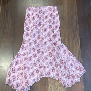 Princess Polly Asymmetrical Skirt in Pink and Red Floral